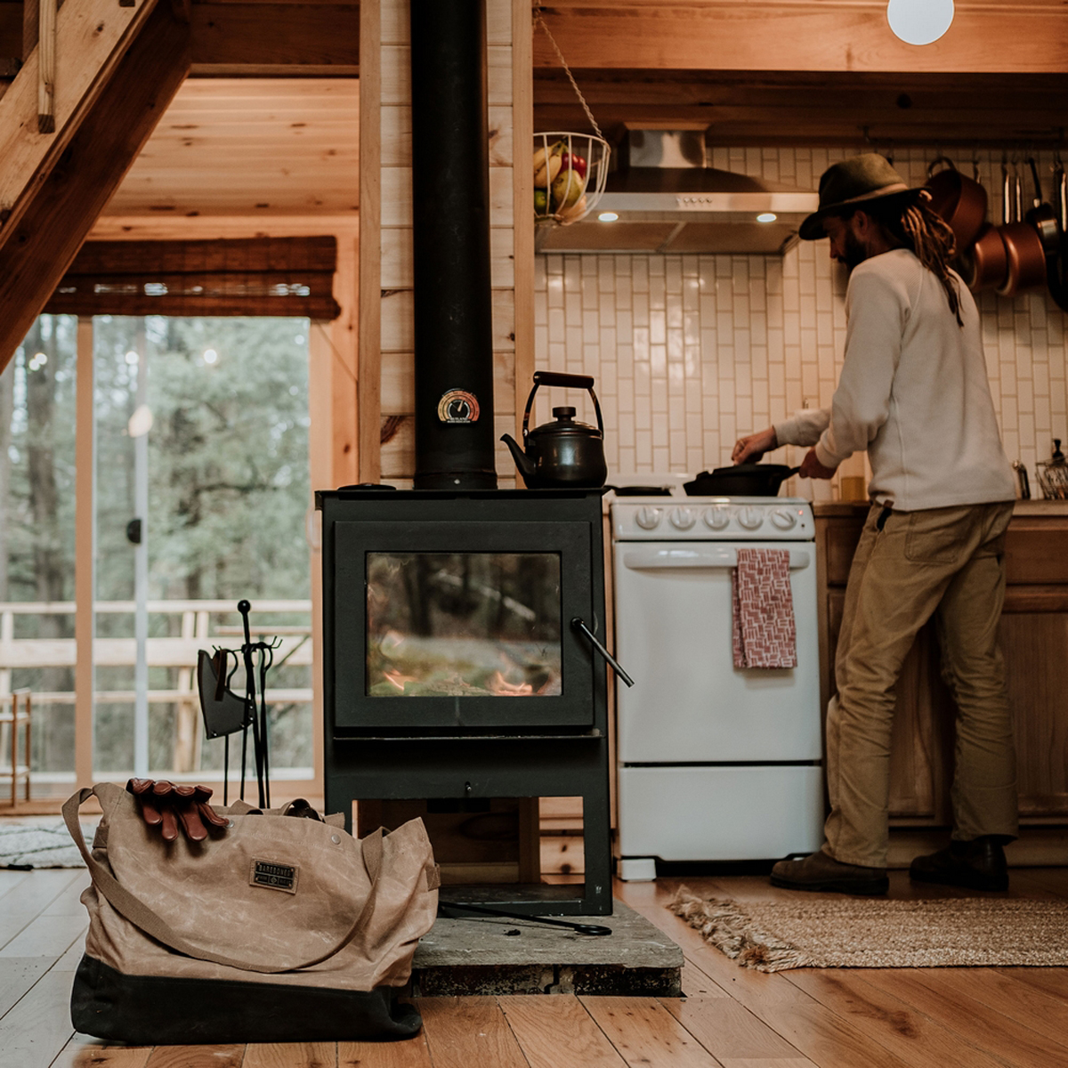 Barebones-taska40L-5web